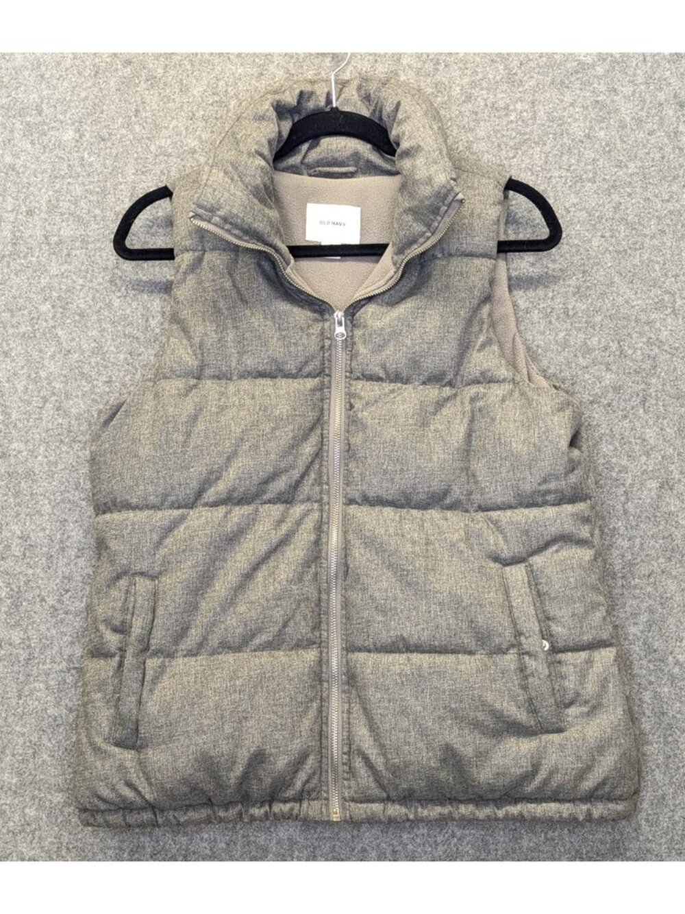 Old Navy Womens Medium Vest Gray Zip Front Warm Outerwear Puffer Jacket - Picture 2 of 8